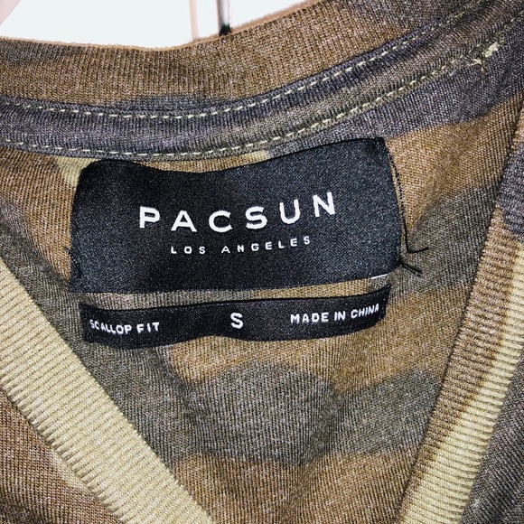 Pacsun Camo distressed shirt - Picture 6 of 8